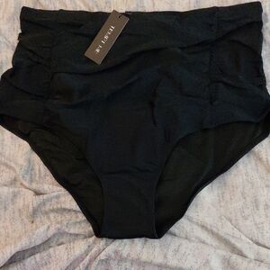 The Lady Me Black High-Waist Panties